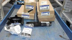lot 113 image: Kit - Bumper Repair 2015-2020 Ford F-150,Multi-Items