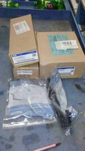 lot 128 image: Latch 2007 Ford,Bundle of Items