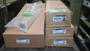 lot 175 image: Moulding - Windshield 2018-2019 Ford Fle,Includes Extras