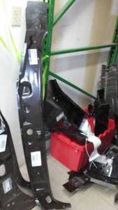 lot 178 image: Assembly - Centre B Pillar 2015-2024 Ford Edge,Bundle of Items