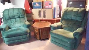 lot 291 image: La Z Boy Swivel Recliners (2) and Accent Table.