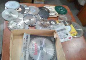 lot 249 image: Circular Saw Blade Variety.