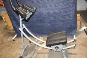 lot 9 image: AbCoaster Home Abdominal Core Exercise Machine