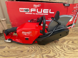 lot 15 image: Milwaukee M18 FUEL ONE-KEY 18V Lithium-Ion Brushless Cordless 9 in. Cut Off Saw  2 Blades BRAND NEW
