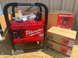 lot 33 image: Milwaukee MX FUEL 3600-Watt1800-Watt Battery Powered Portable Power Station Battery Generator Kit