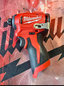 lot 35 image: Milwaukee M12 12V Lithium-Ion Subcompact Brushless Cordless 14 in. Hex Impact Driver BRAND NEW