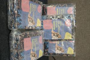 lot 29 image: 5 New Qeils Washable and Reusable D...
