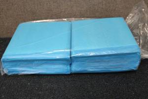 lot 70 image: Approximately 24 Bed pads...