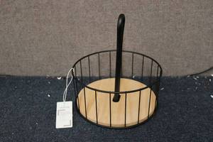 lot 74 image: Rotating Condiment Caddy...