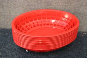 lot 105 image: 12 Pack of red oval serving baskets...
