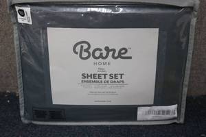 lot 147 image: BARE FULL DOUBLE SHEET SET...
