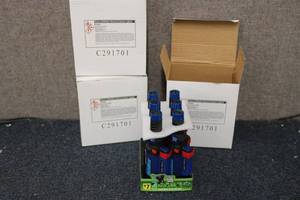 lot 172 image: 3- 6 packs of Pivot Dual Torches...