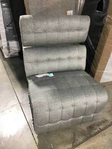 lot 25 image: SOFA SECTIONAL  PIECE