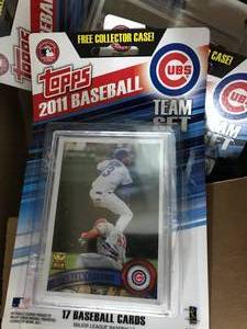lot 50 image: 2011 TOPPS BASEBALL CARDS-CUBS