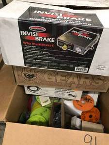 lot 91 image: ASSORTED GARAGE ITEMS
