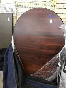 lot 39 image: OVAL WOOD TABLETOP