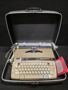 lot 108 image: Smith-Corona Electra 120 Typewriter with Case