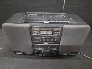 lot 52 image: Sharp 3-in-1 Radio WORKS