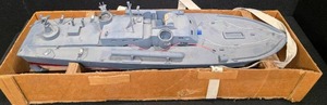 lot 51 image: Motorized boat