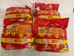 lot 120 image: 4 Packs of Diana Family Mix
