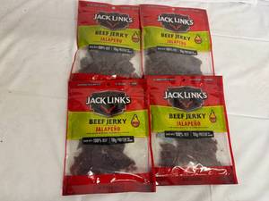 lot 197 image: 4 Bags of Jack Links Jalepeno Beef Jerky