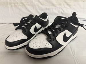 lot 72 image: Nike Dunk Lows - Mens 7 Womens 8.5