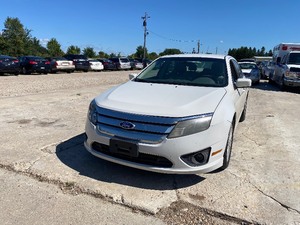 lot 6 image: 2012 Ford Fusion