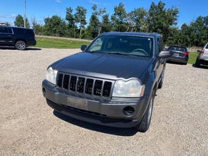 lot 10 image: 2007 Jeep Grand Cherokee