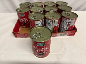 lot 27 image: 12x Large Black Olives