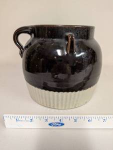 lot 550 image: Red Wing Union Stoneware Brown and White Crock Jug
