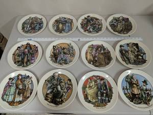 lot 562 image: Set of 12 Hamilton Collection Charles Dickens Character Plates by Howard Pylek