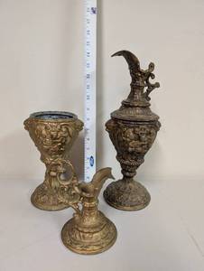 lot 608 image: Set of 3 Ornate Vintage Brass-Style Decorative Urns and Pitcher