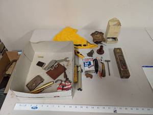 lot 622 image: Collection of Vintage Hand Tools, Belt Buckle, and Small Collectibles