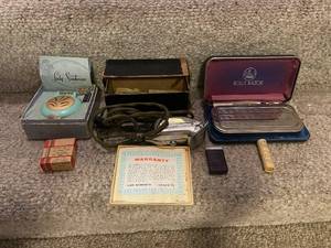 lot 625 image: Collection of Vintage Electric Shavers and Razors with Accessories
