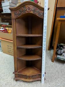 lot 673 image: Wooden Corner Shelf with Floral Carving, 4-Tier, 19 Inch
