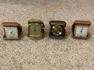 lot 728 image: Collection of 4 Vintage Travel Alarm Clocks Westclox and Linden