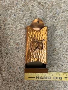 lot 537 image: Hammered Solid Copper Match Holder with Embossed Pinecone Design