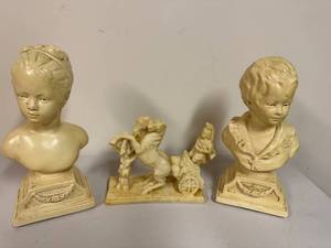 lot 630 image: Set of 3 Vintage Marwal Plaster Figurines Busts and Chariot Scene