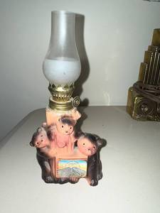 lot 708 image: Vintage Bear Figurine Oil Lamp with Smoky Glass Chimney - 7 Inch