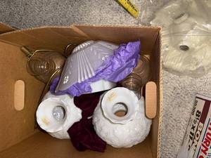 lot 716 image: Assorted Glass Lamp Shades and Ceiling Light Covers Collection