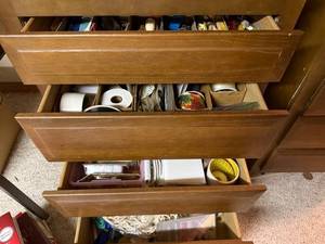 lot 720 image: Large Collection of Vintage Sewing, Craft, and Notions Supplies in Drawer Lot