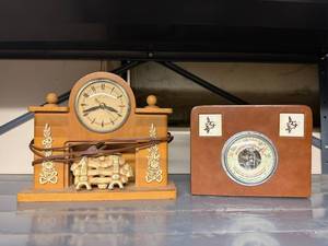 lot 805 image: Vintage Wood Mantel Clock and Frank Wirth Weather Station Set