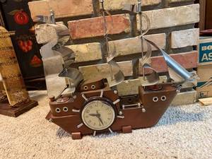 lot 841 image: Vintage Ship Shaped Clock with Metal Sails