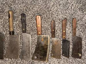 lot 884 image: Collection of 7 Vintage Meat Cleavers with Wooden Handles