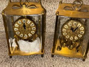 lot 886 image: Pair of Vintage Brass Anniversary Clocks with Glass Cases
