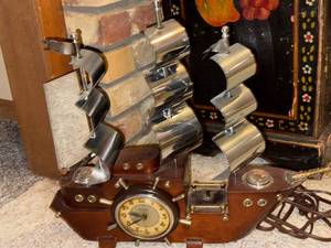 lot 891 image: Vintage Wood and Metal Ship Desk Clock with Nautical Wheel Design