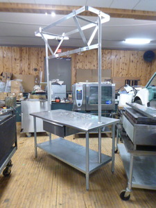 lot 13 image: Stainless Steel Table with Bakers Rack