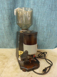 lot 20 image: La San Marco Espresso Machine