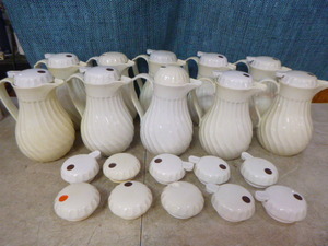 lot 27 image: 10 Coffee Carafes