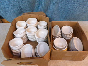 lot 34 image: Lot of Ramekins